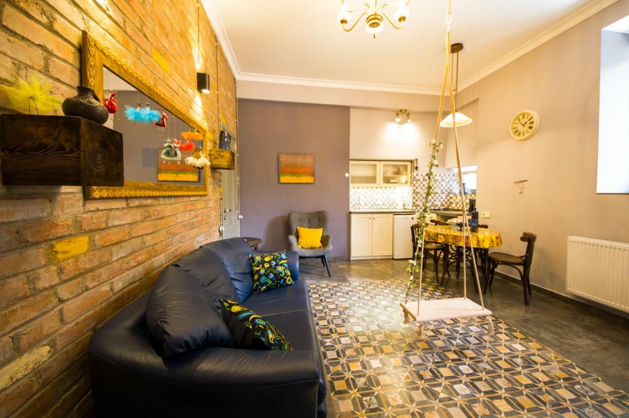 Sofia Apartment In Old Tbilisi Exterior photo